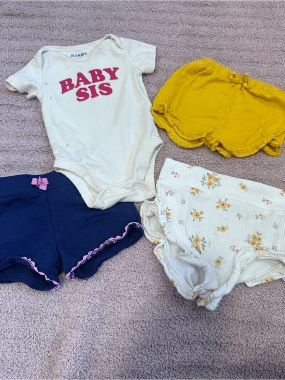 💕 Baby Girl Play Clothes Bundle 9-18M | 4 Piece Mixed Brand Lot *